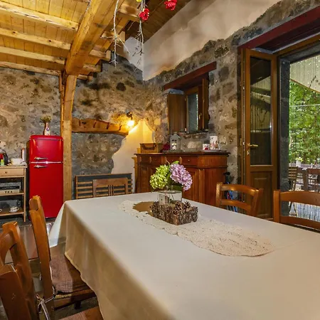 شاليه Bosco Magaudo - Casa U Parmento لينغواغلوسا